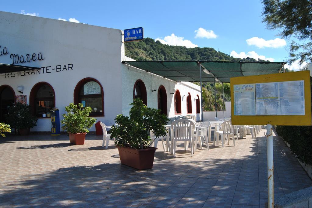 Camping B&B Gioiosa Gioiosa Marea Exterior foto